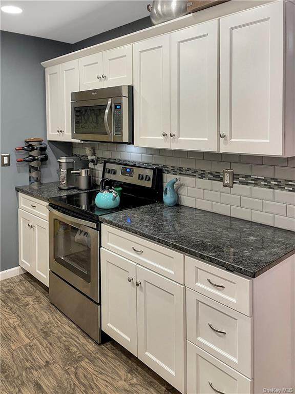 970 Sierra Vista Lane - Photo 1