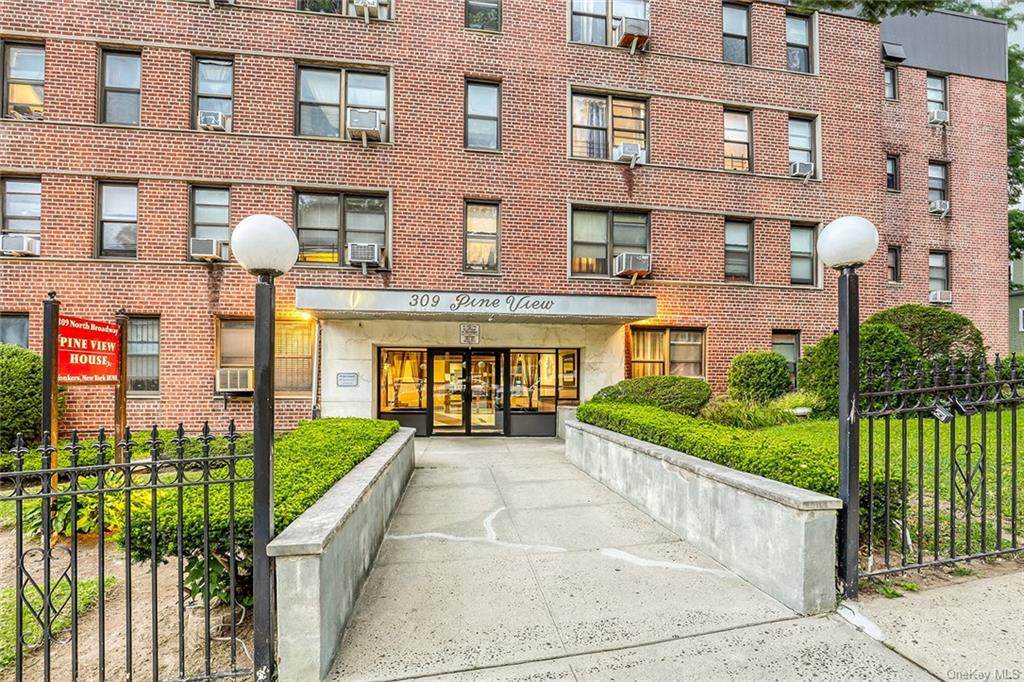 309 Broadway - Photo 1