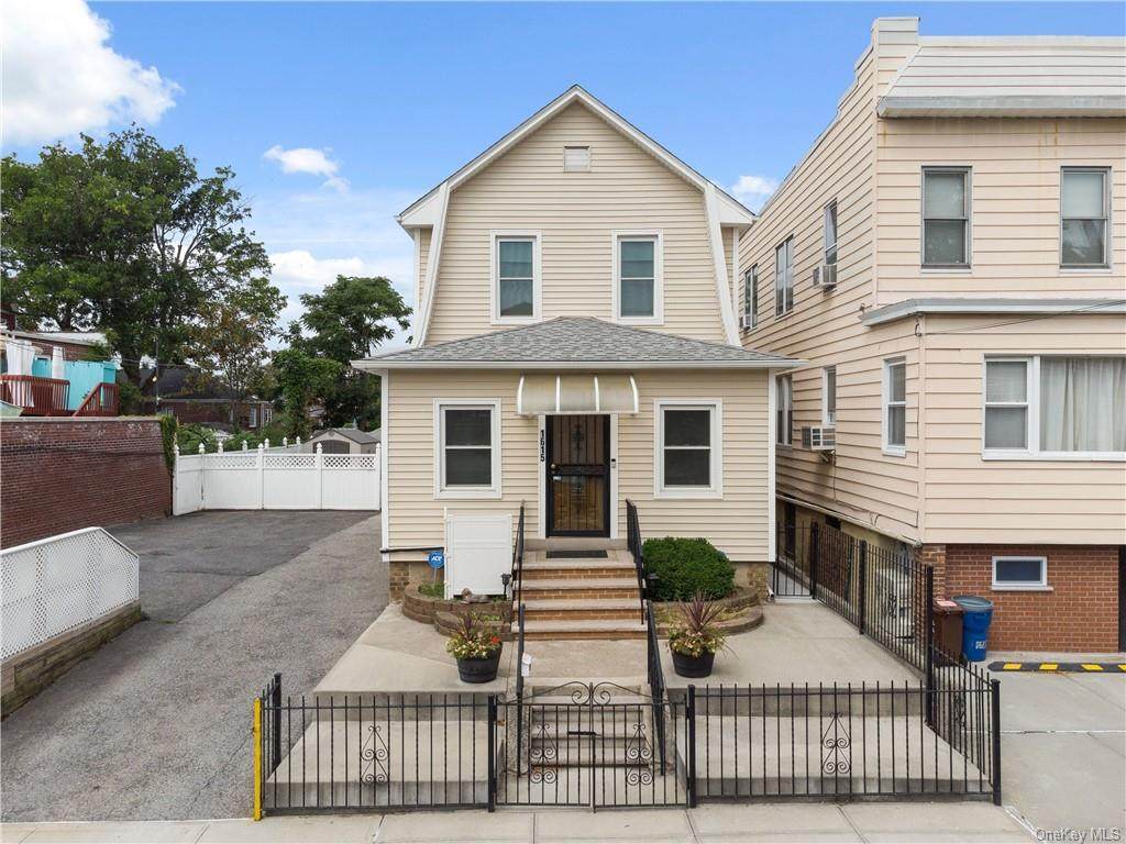1615 Edison Avenue - Photo 1