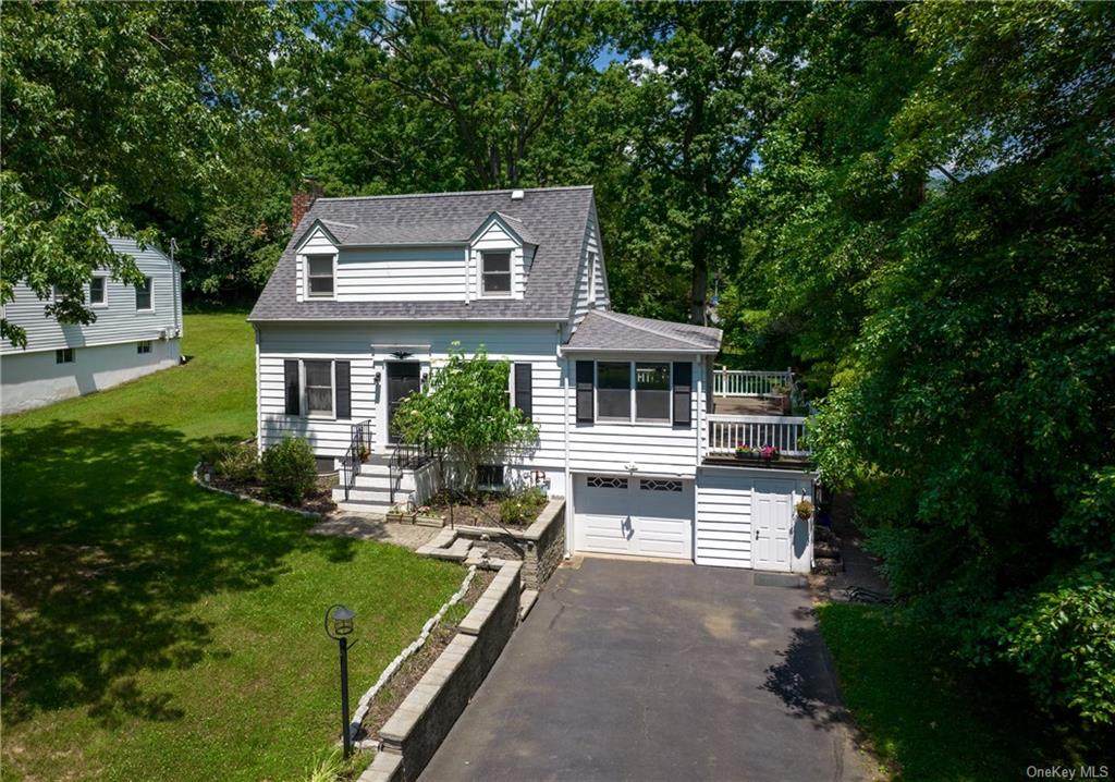 202 Oak Hill Drive - Photo 1