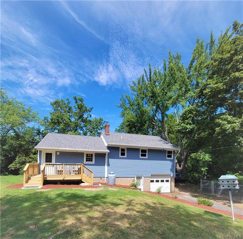 26 Tower Hill Drive - Photo 1