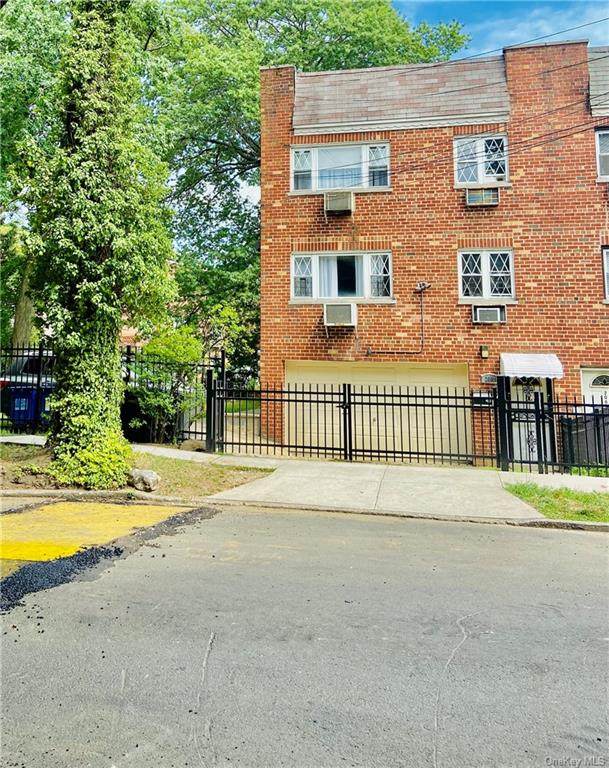 2062 Muliner Avenue - Photo 1