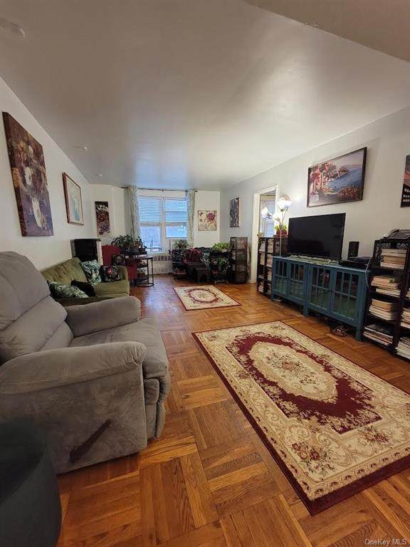 3512 Oxford Avenue - Photo 1