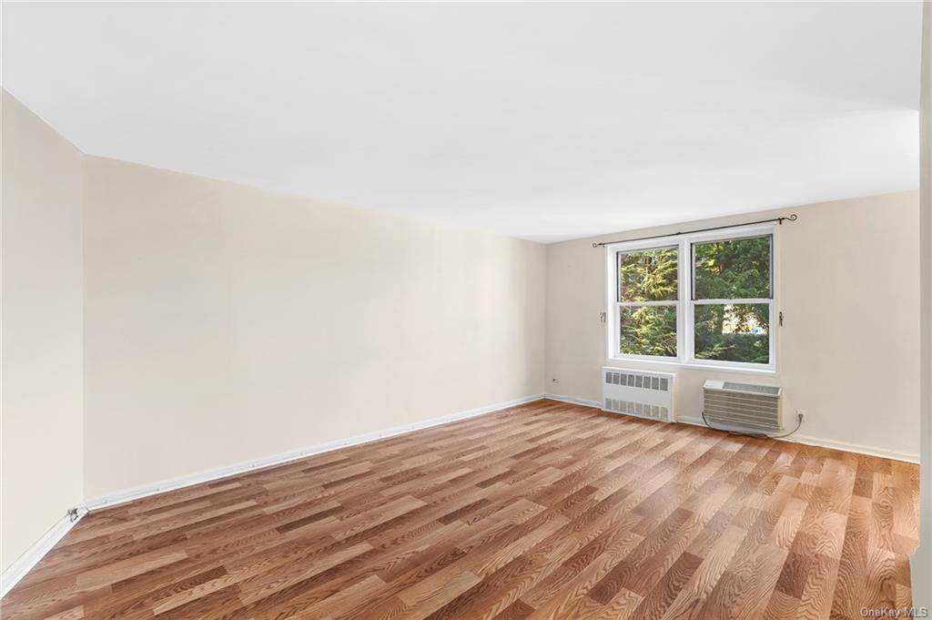 255 Fieldston Terrace - Photo 1