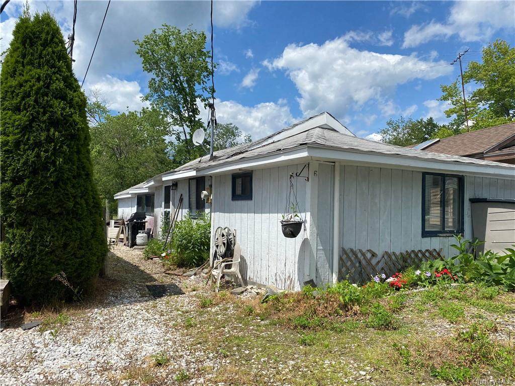 6 Cottage Lane - Photo 1
