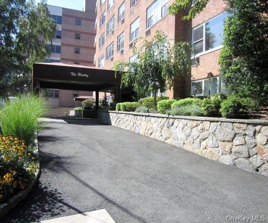 10 Old Mamaroneck Road - Photo 1