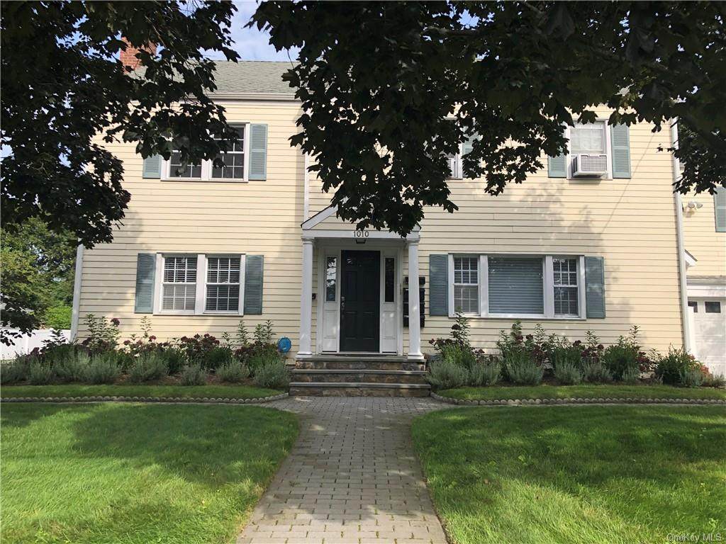 1010 Halstead Avenue - Photo 1