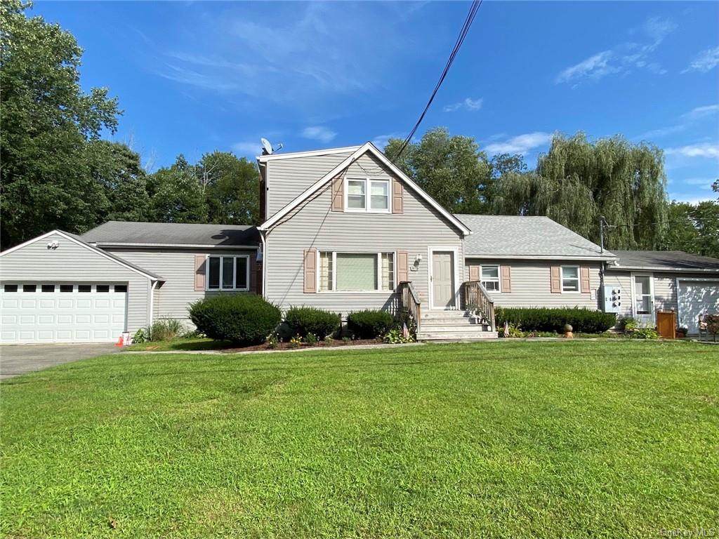 350 Vineyard Avenue - Photo 1