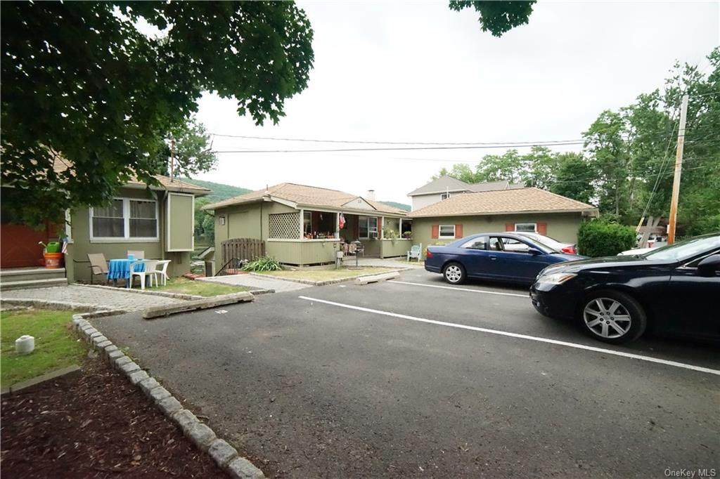 13 Shore Drive - Photo 1