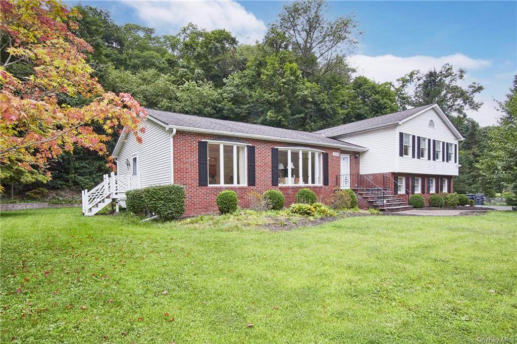 1448 Lakes Road - Photo 1