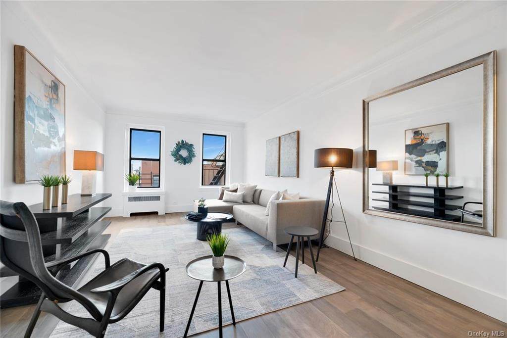 3000 Valentine Avenue - Photo 1