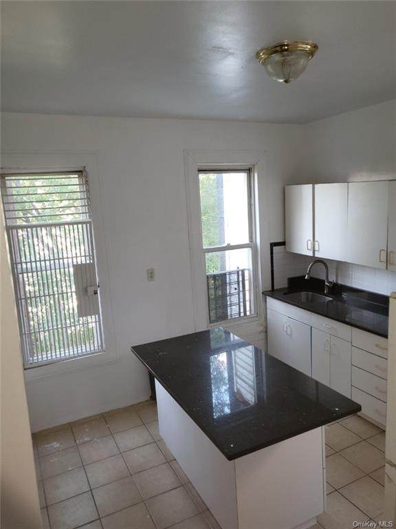 967 165th Street - Photo 1