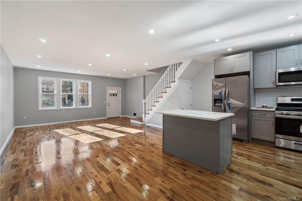 4561 Richardson Avenue - Photo 1