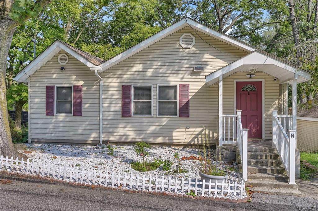 14 Pierpont Avenue - Photo 1