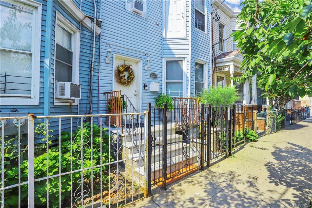 2323 Bassford Avenue - Photo 1