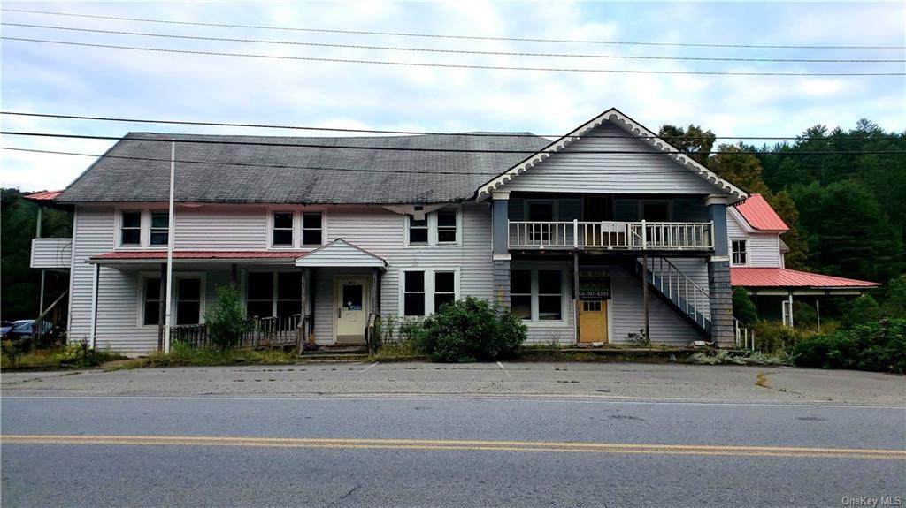 1074 Claryville Road - Photo 1