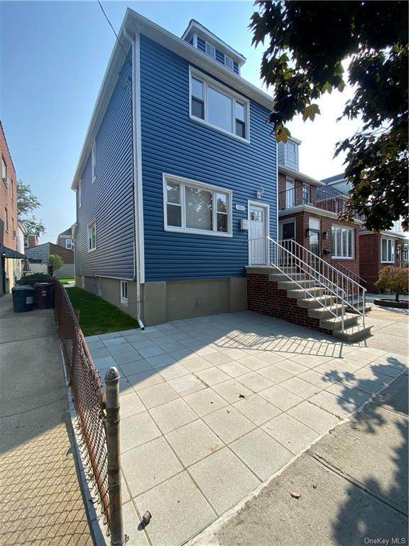 1922 Lurting Avenue - Photo 1