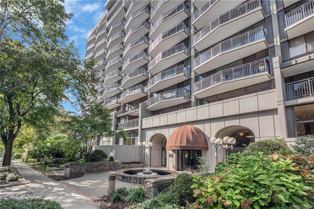 15 Stewart Place - Photo 1