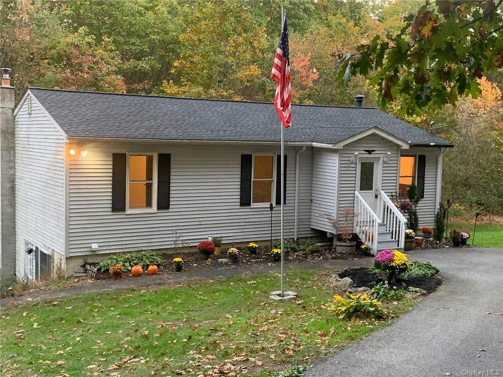 240 Huckleberry Turnpike - Photo 1