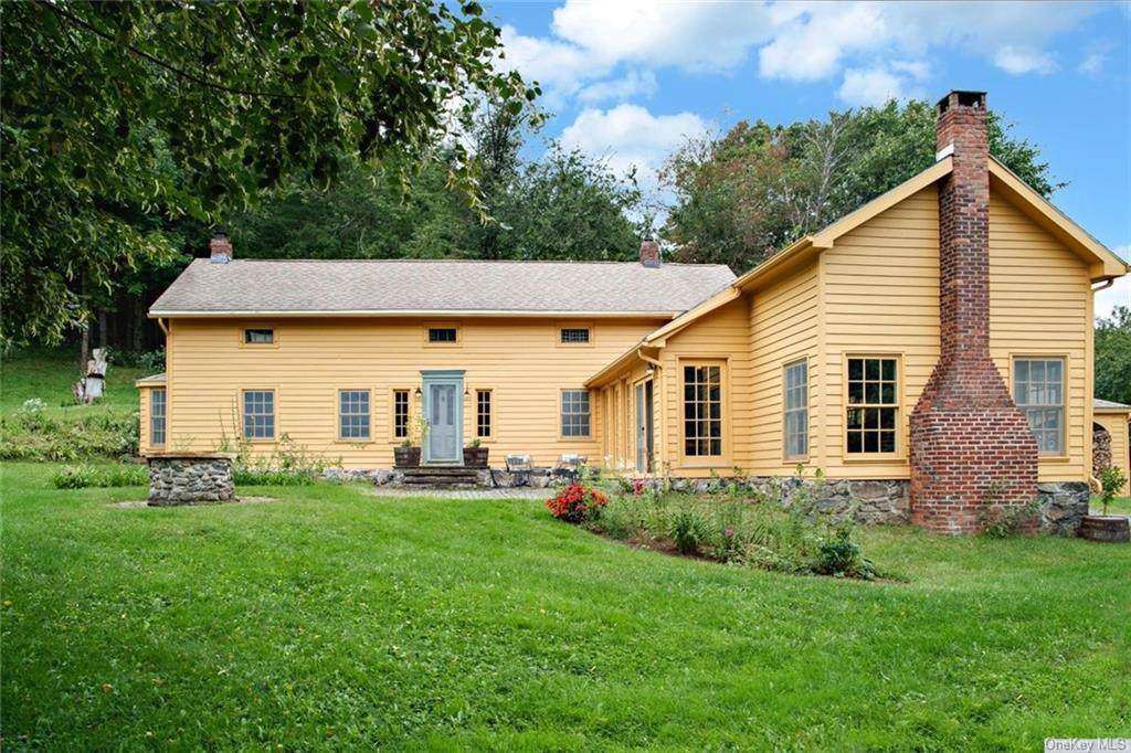 8-12 Sluyter Road - Photo 1
