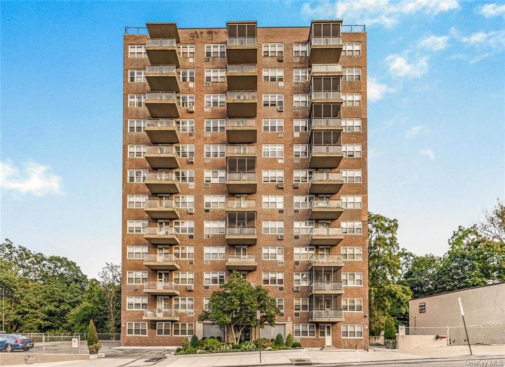 385 Mc Lean Avenue - Photo 1