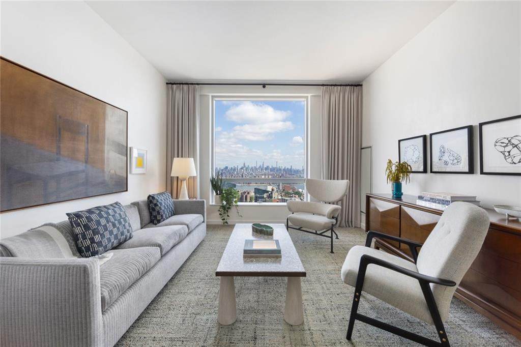 138 Willoughby Street - Photo 1