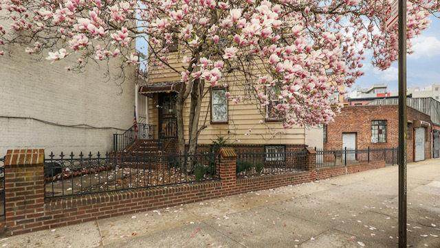 128-130 Woodpoint Road - Photo 1