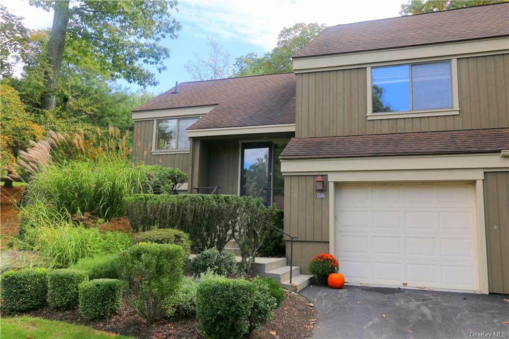 558 Heritage Hills - Photo 1