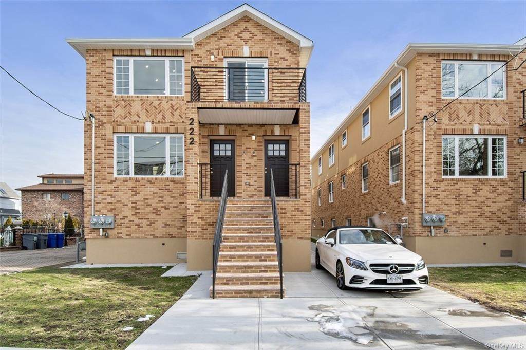 212 Longstreet Avenue - Photo 1