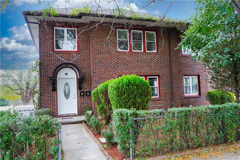 23 Vernon Avenue - Photo 1