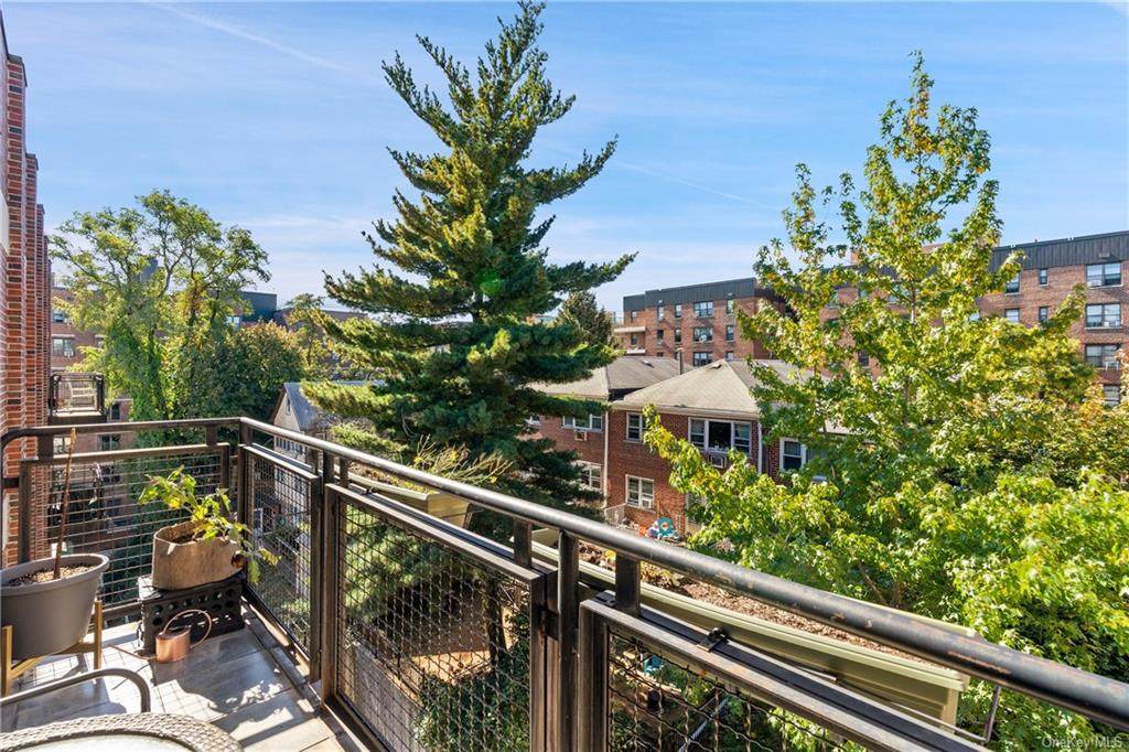 3536 Cambridge Avenue - Photo 1