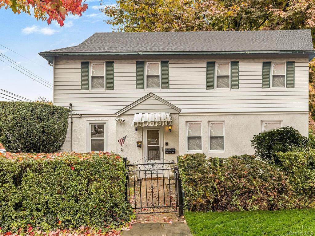 25 Fowler Avenue - Photo 1