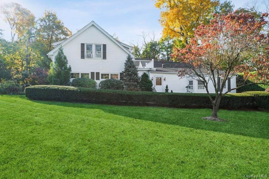 313 Knollwood Road - Photo 1