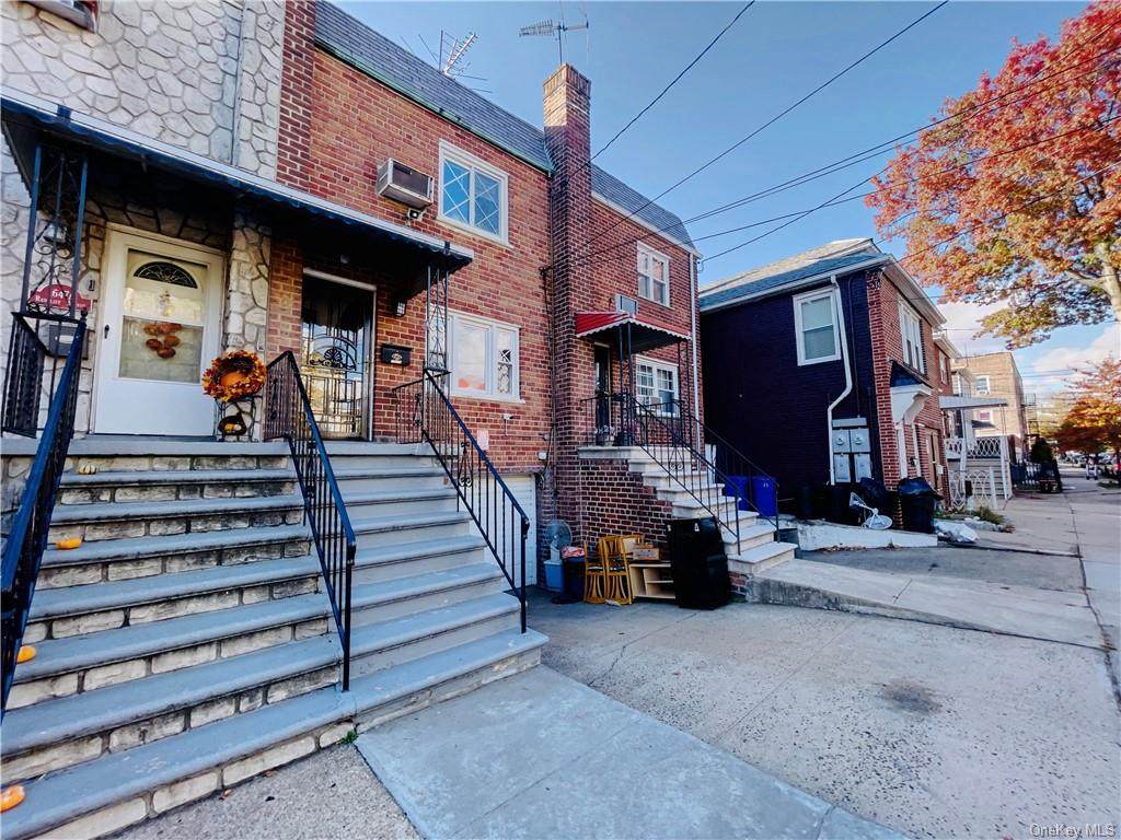 1647B Radcliff Avenue - Photo 1