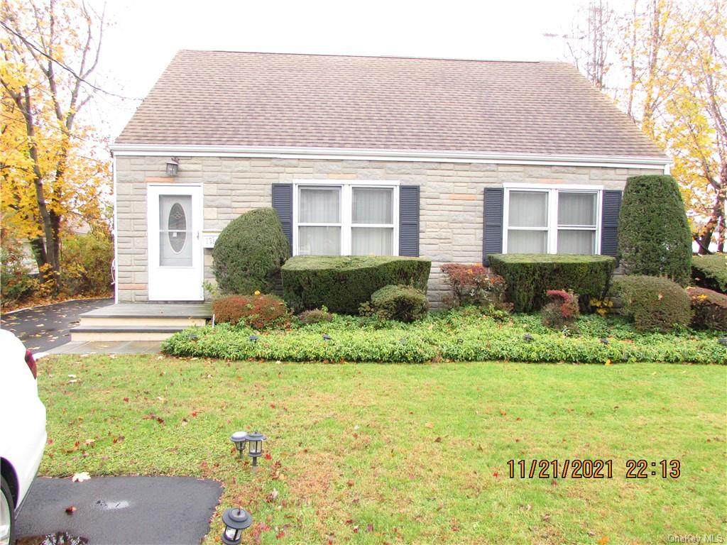321 Concord Road - Photo 1