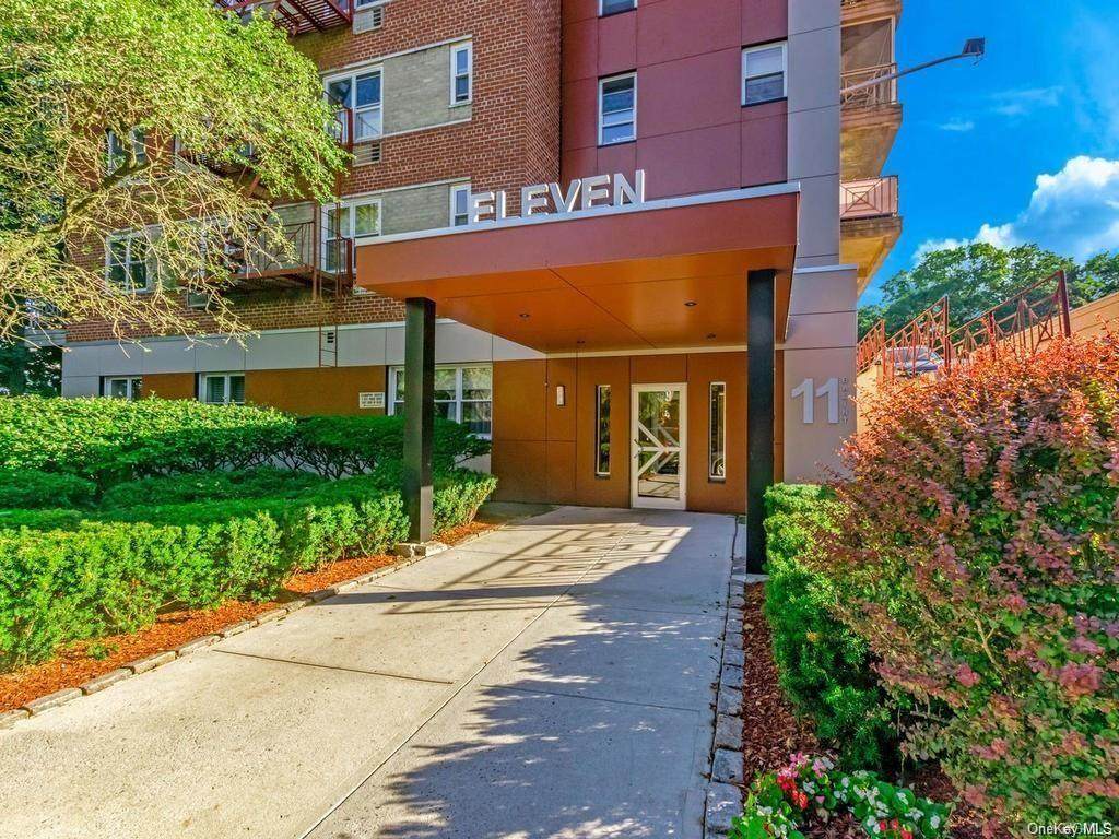 11 Balint Drive - Photo 1