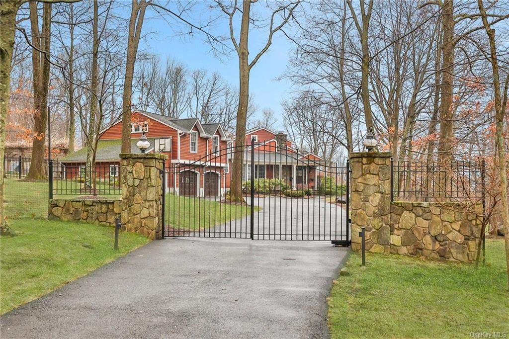2 Quaker Hill Drive - Photo 1