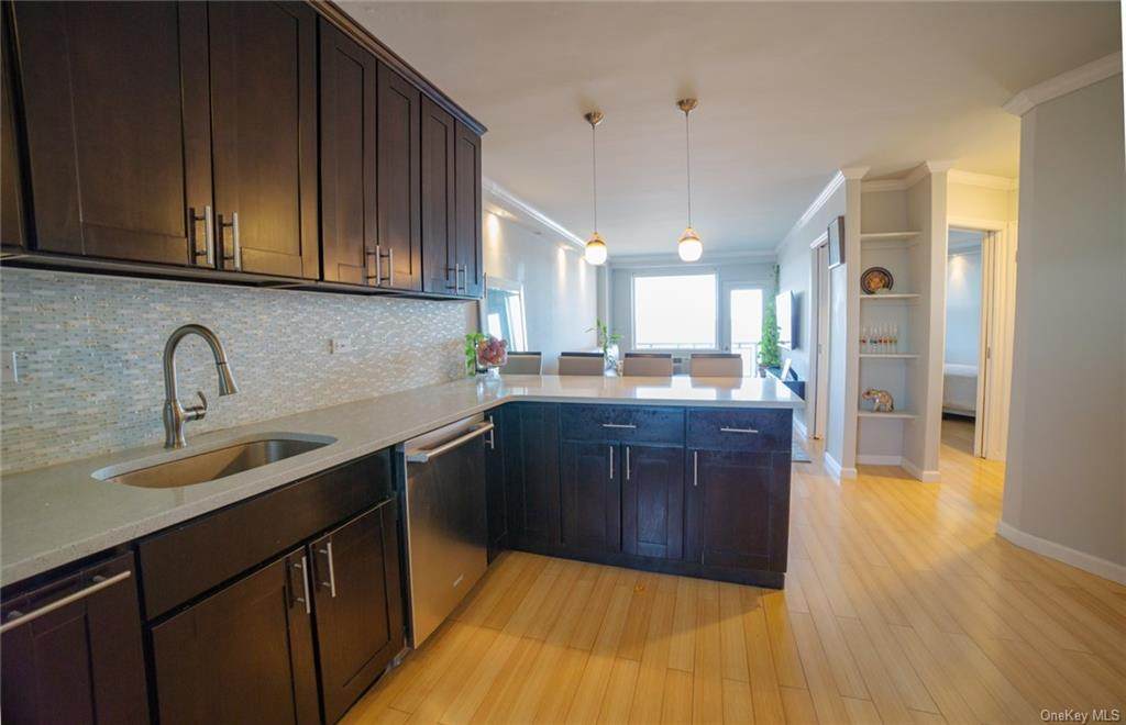 5900 Arlington Avenue - Photo 1