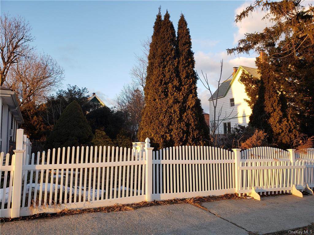 115 A Rochelle Street - Photo 1