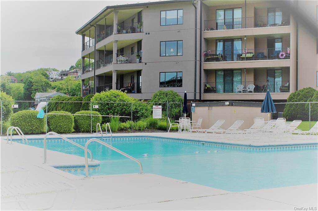 2 Park Place - Photo 1