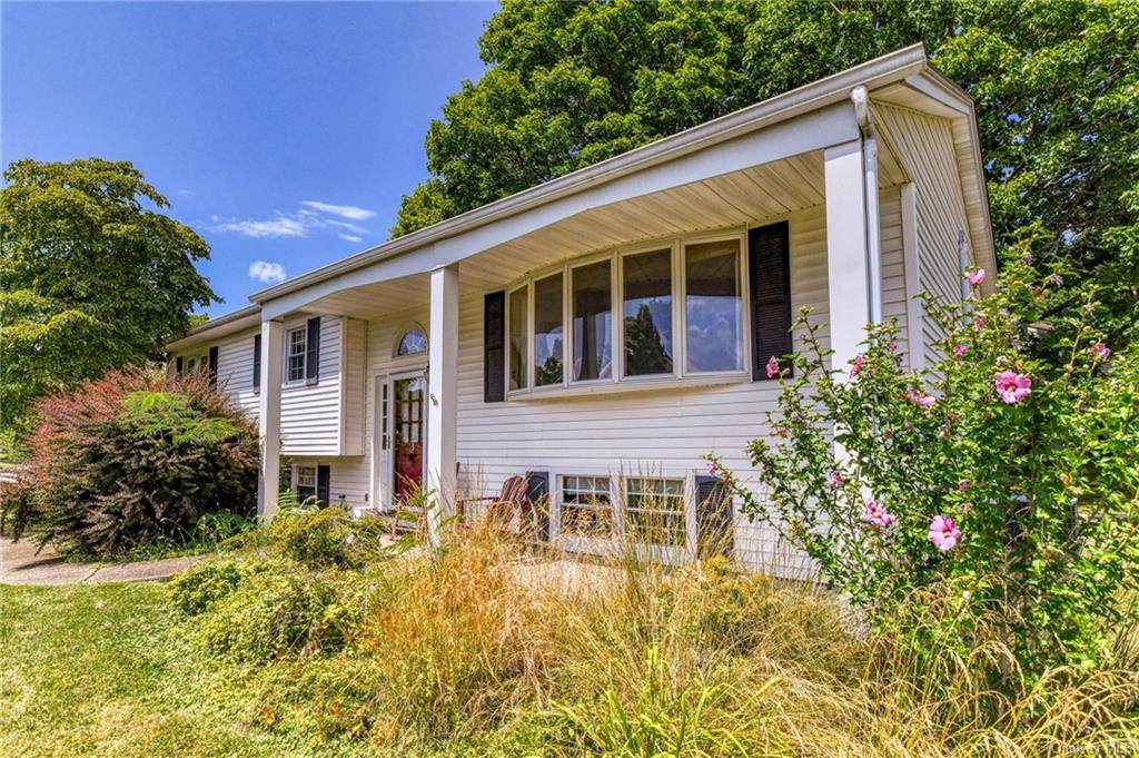 8 Cannon Drive - Photo 1