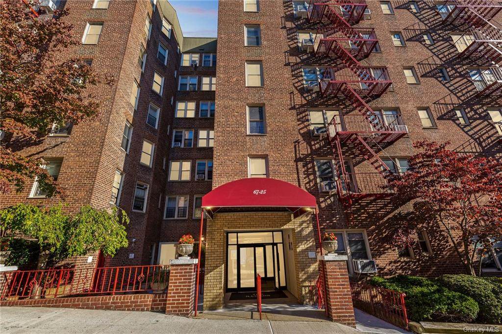 67-25 Clyde Street - Photo 1