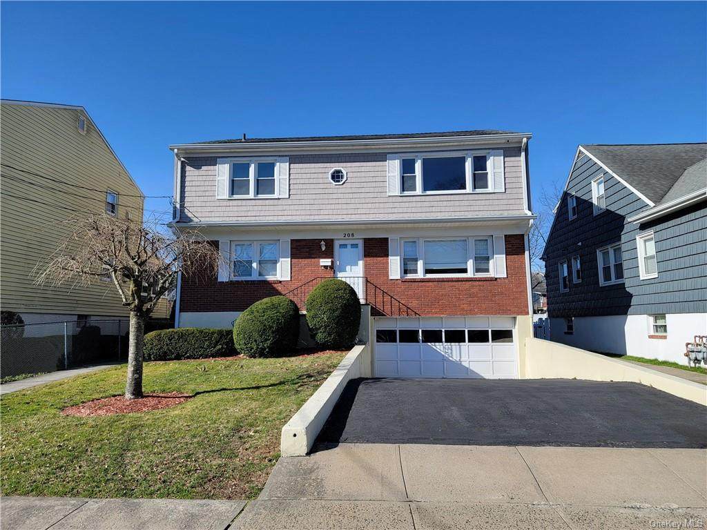 208 Florence Street - Photo 1