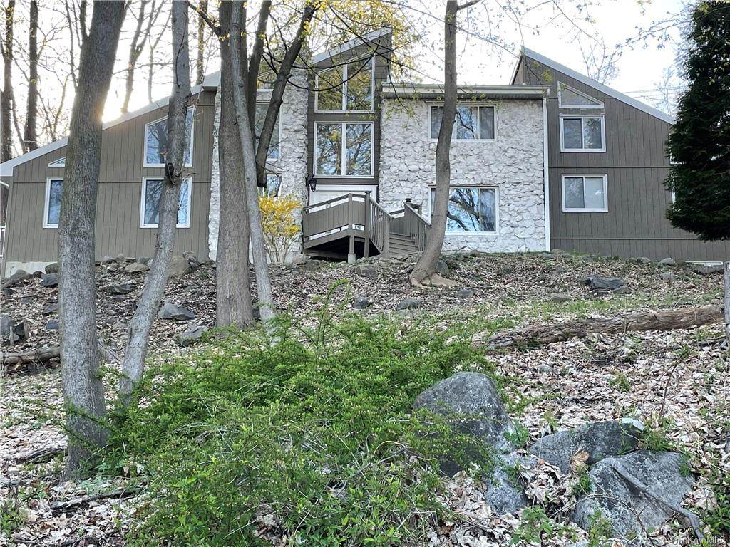 4 Hill Road - Photo 1