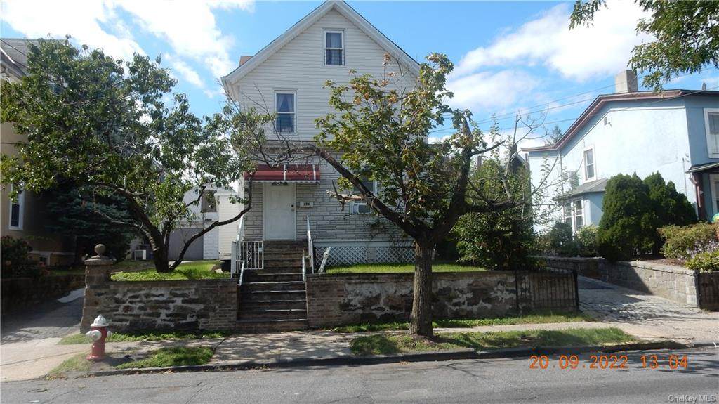 128 6th Avenue - Photo 1
