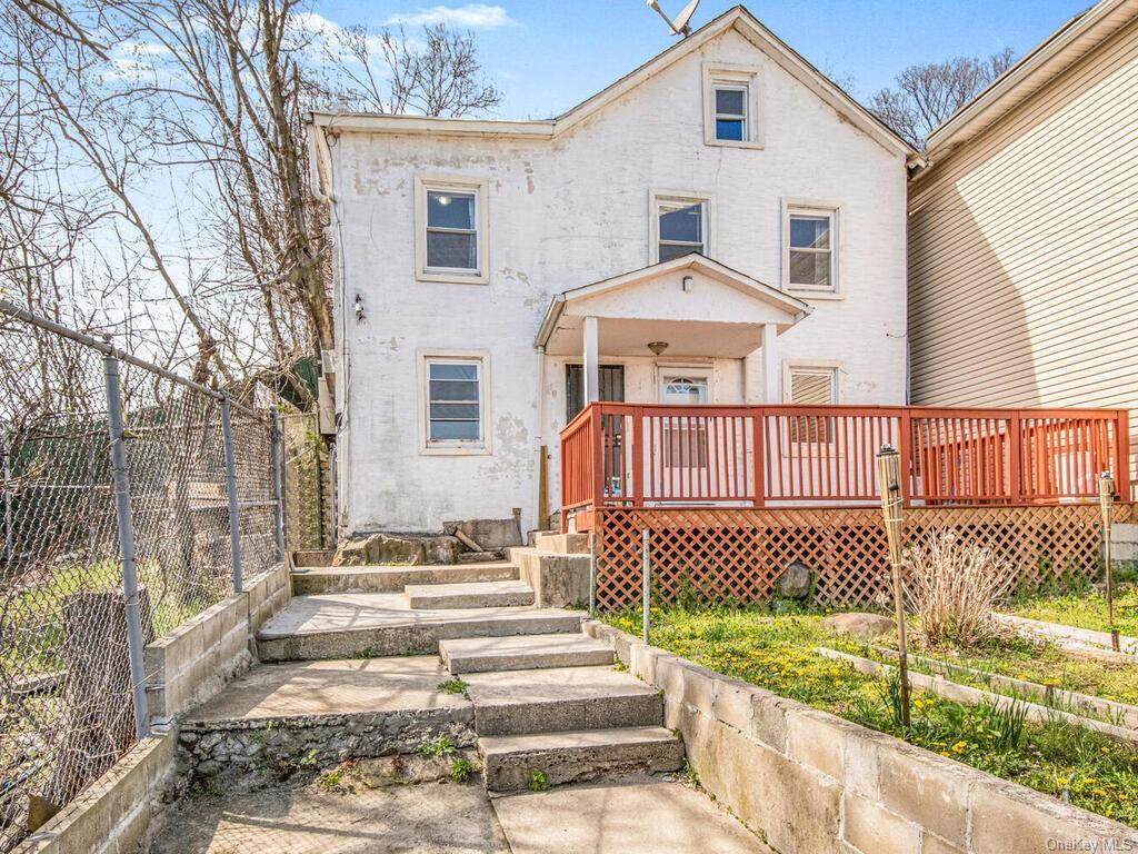 61 Vineyard Avenue - Photo 1