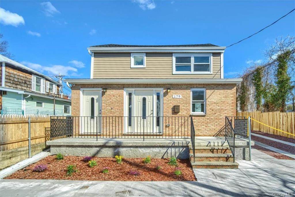 179 Hawkins Street - Photo 1