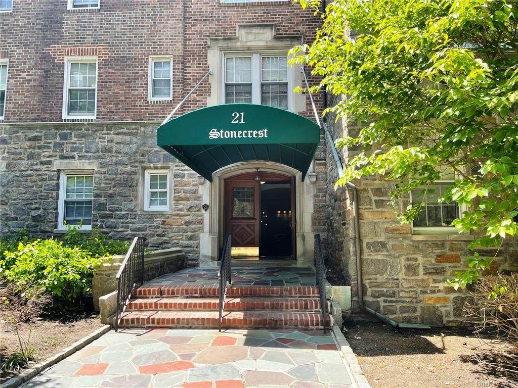 21 Chatsworth Avenue - Photo 1