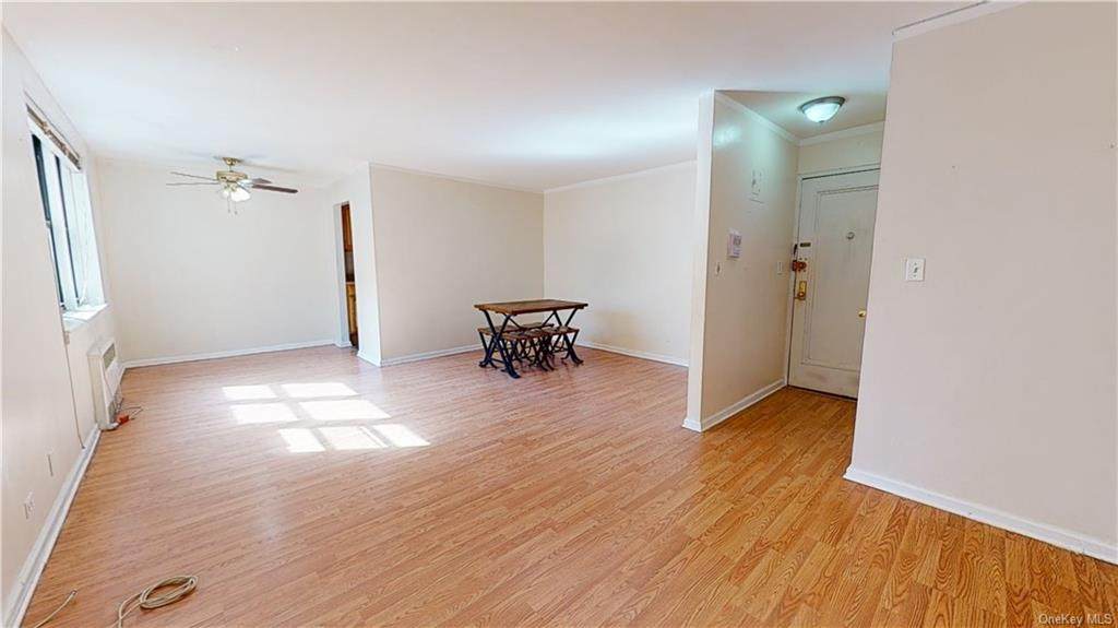 2420 Morris Avenue - Photo 1