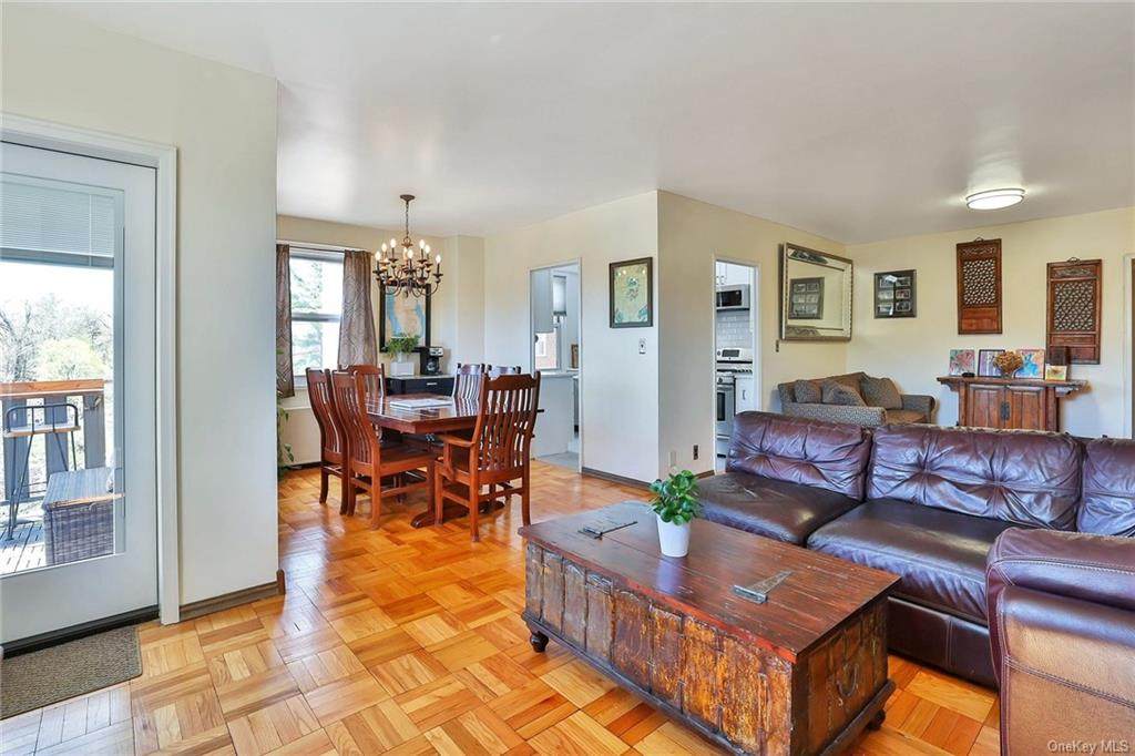 260 Garth Road - Photo 1